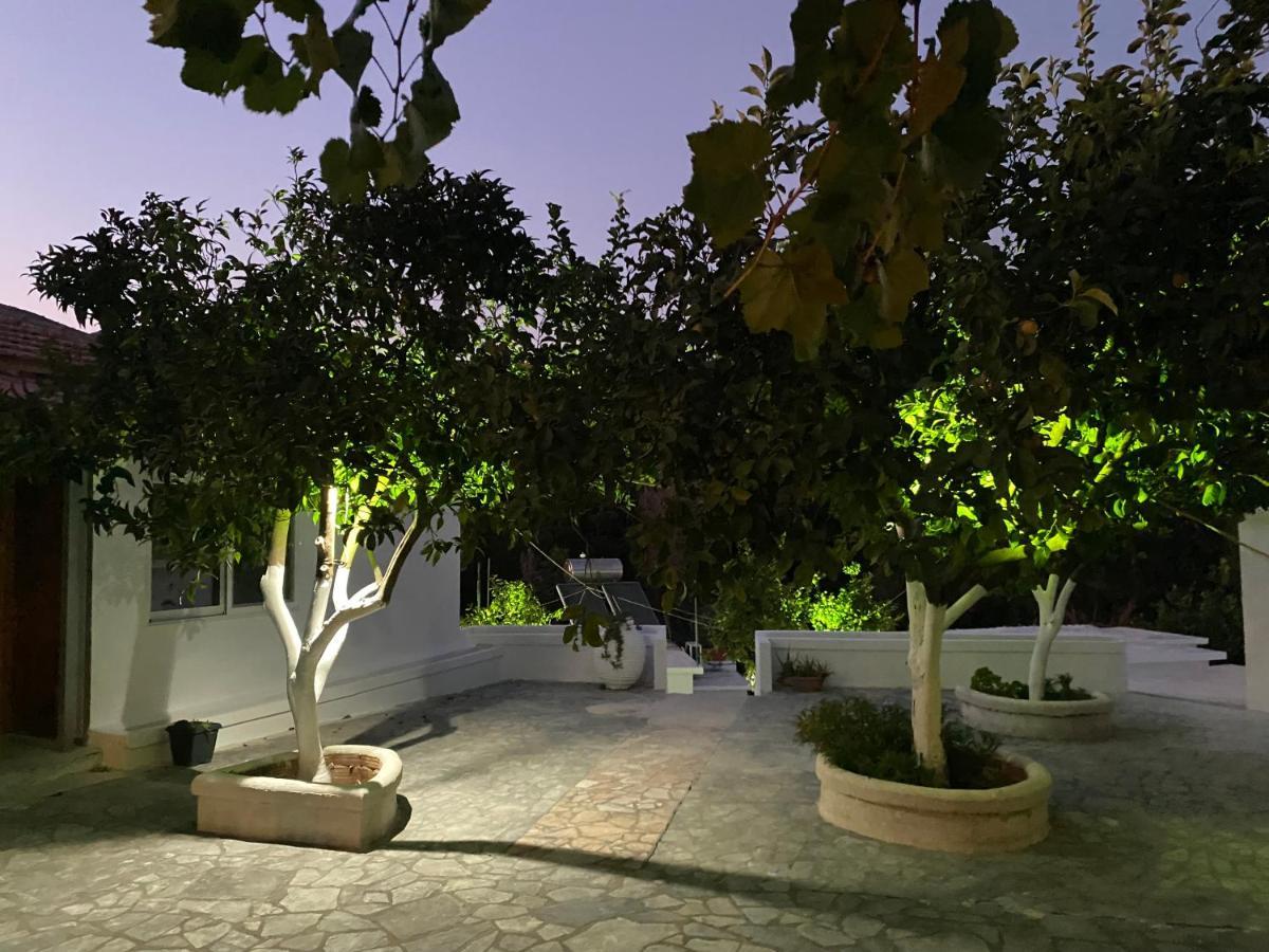 Villa Nouli Sarakiniko  Buitenkant foto