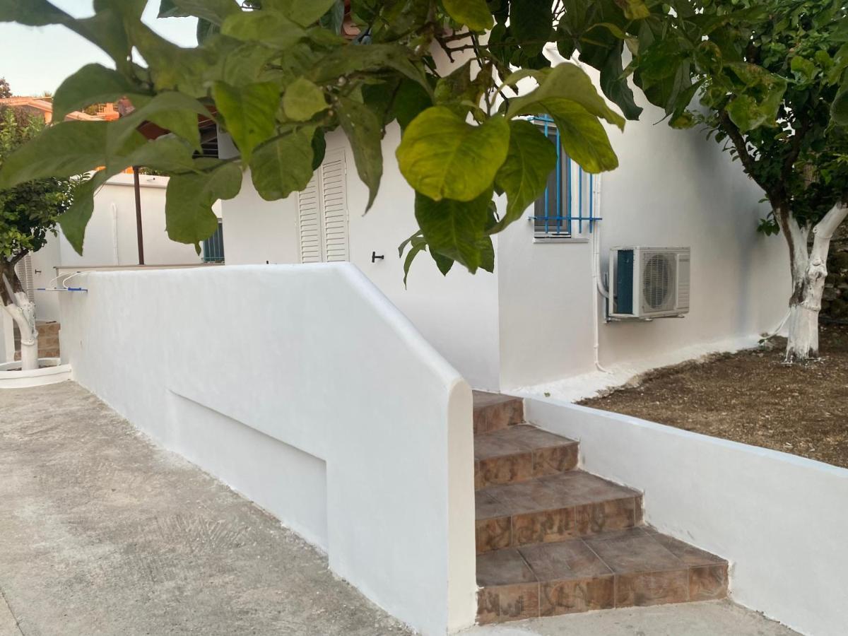 Villa Nouli Sarakiniko  Buitenkant foto