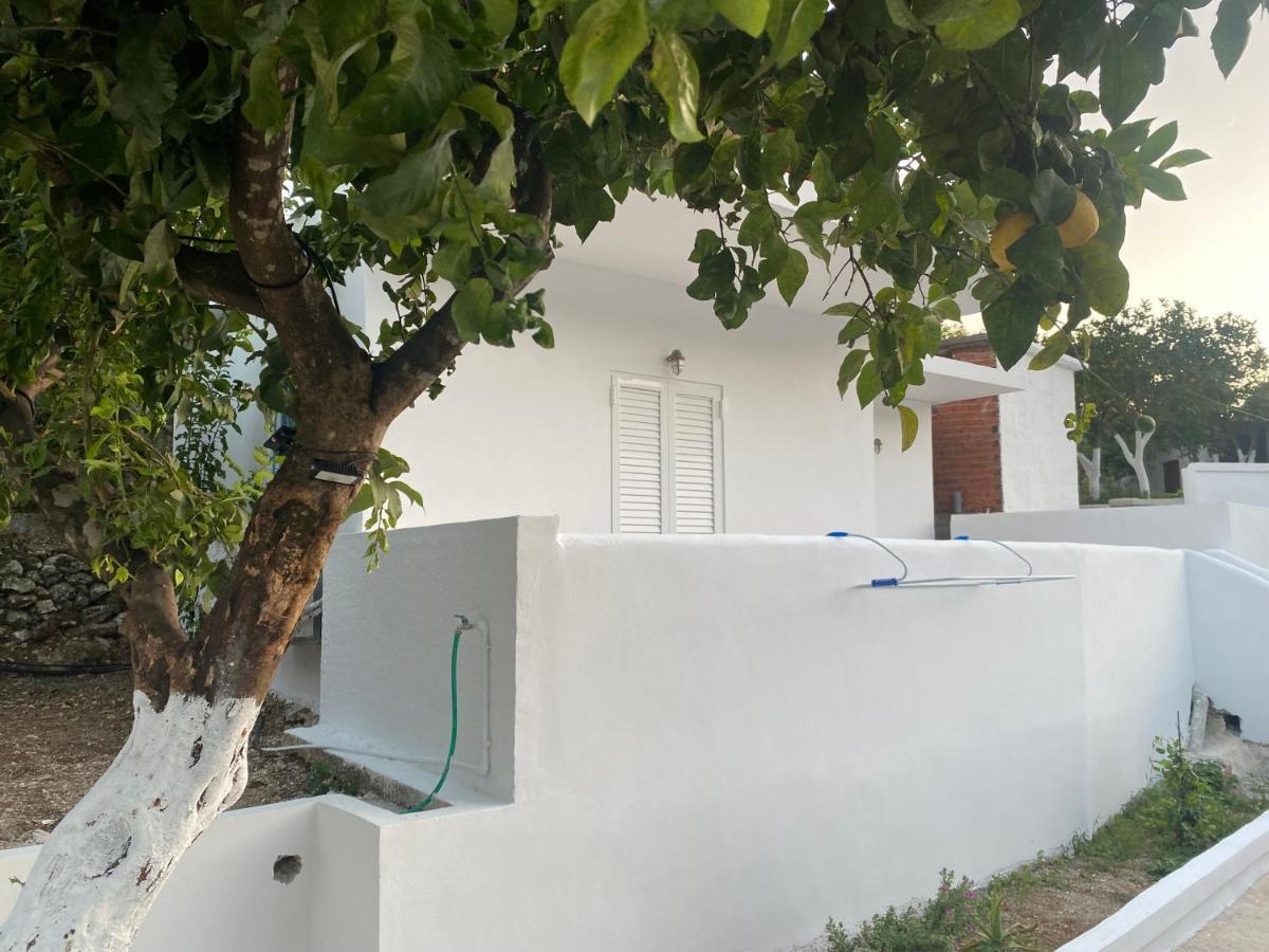 Villa Nouli Sarakiniko  Buitenkant foto